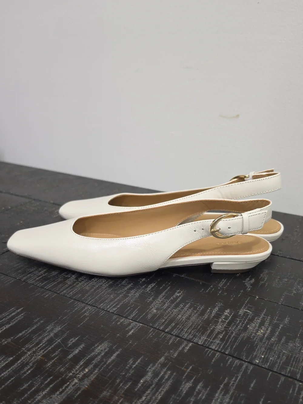 NWOB Quince Italian Leather Slingback Flat in Bone Size 7